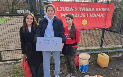 Učenice 8. b razreda u posjeti Azilu za napuštene pse