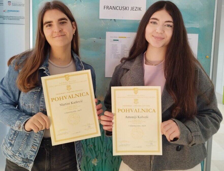 Odlični rezultati naših učenica na županijskom natjecanju iz talijanskog jezika